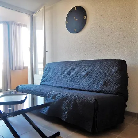 2 Pieces Avec Loggia, Garage, 3 Min De La Mer, Classe 2 Etoiles, Menage Inclus - Fr-1-251-552
